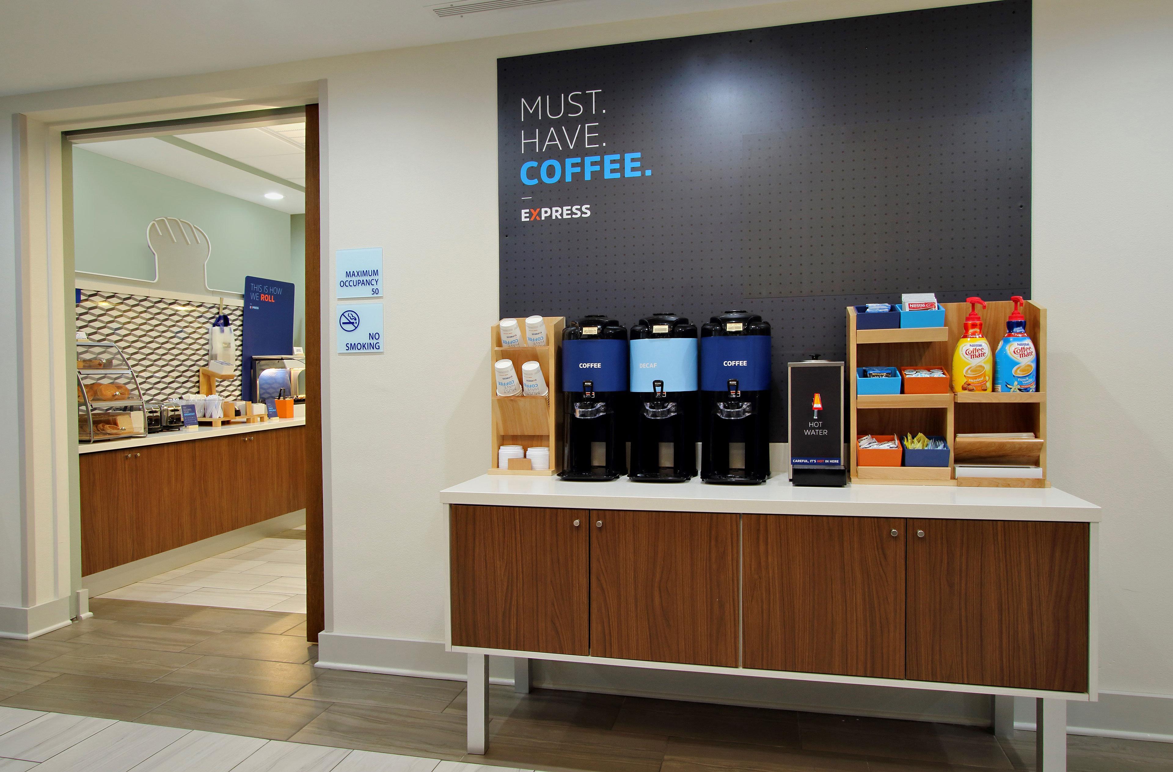 Holiday Inn Express Pembroke By Ihg Zewnętrze zdjęcie