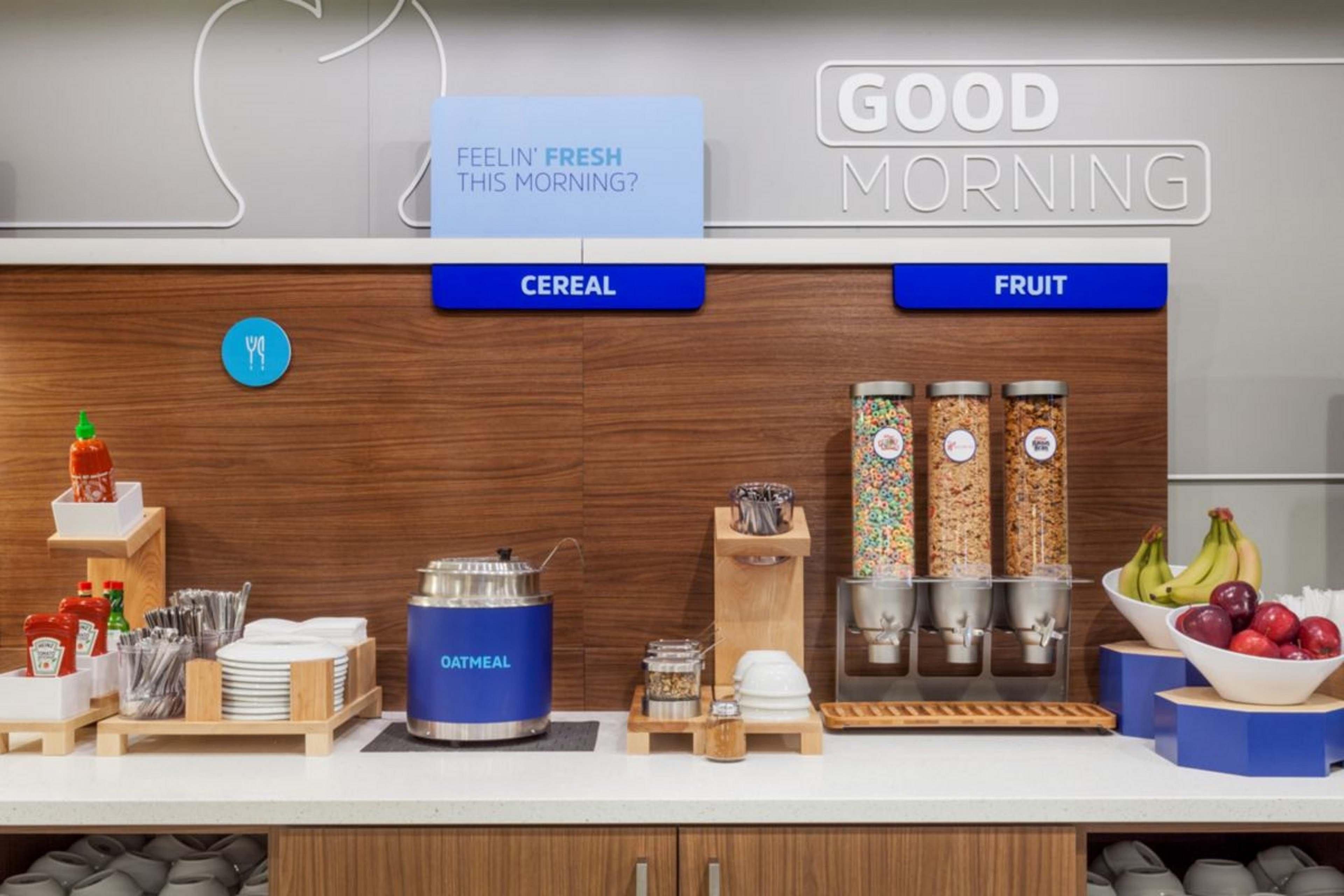 Holiday Inn Express Pembroke By Ihg Zewnętrze zdjęcie